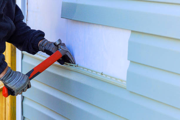 Reliable Vinyl Siding contractor in Everett, MA by Squared Siding
